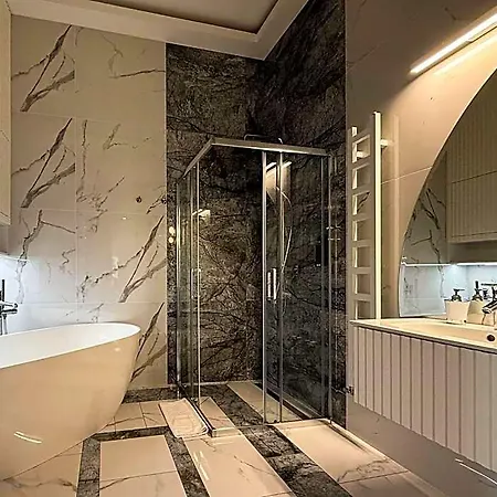 Bursztynowe Resort&spa מלון דירות 4*