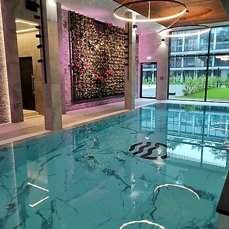 Bursztynowe Resort&spa סטגנה